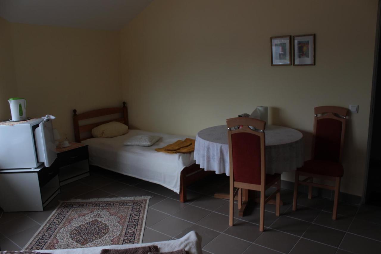 Gyvenamuju Patalpu Nuoma Apartamento Kelme Exterior foto
